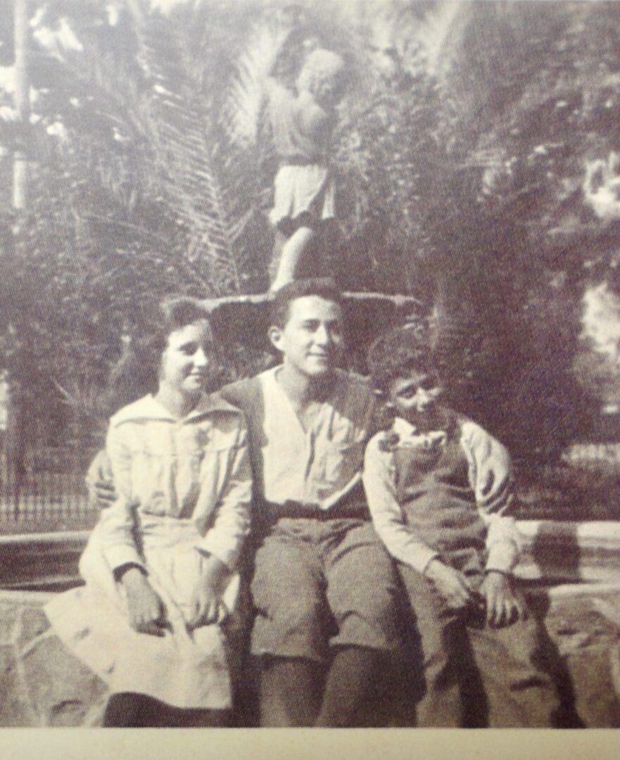 Pauline, Max, & Murdock Mendelsohn, 1918