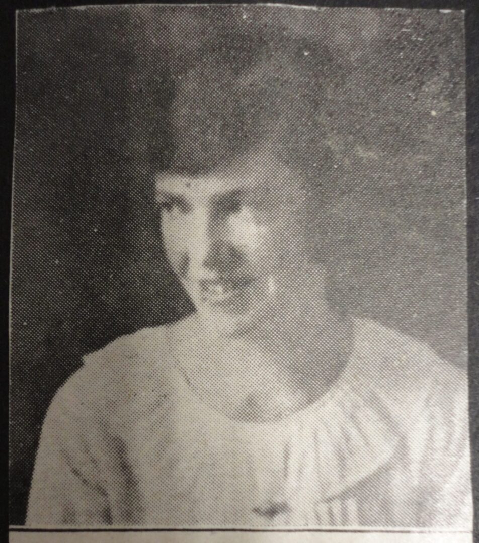 Violet Weil, 1920