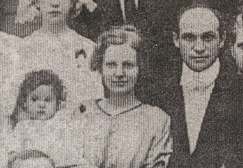 Bessie Berger Karchmer, holding daughter Louise, and husband Louis Karchmer, 1914