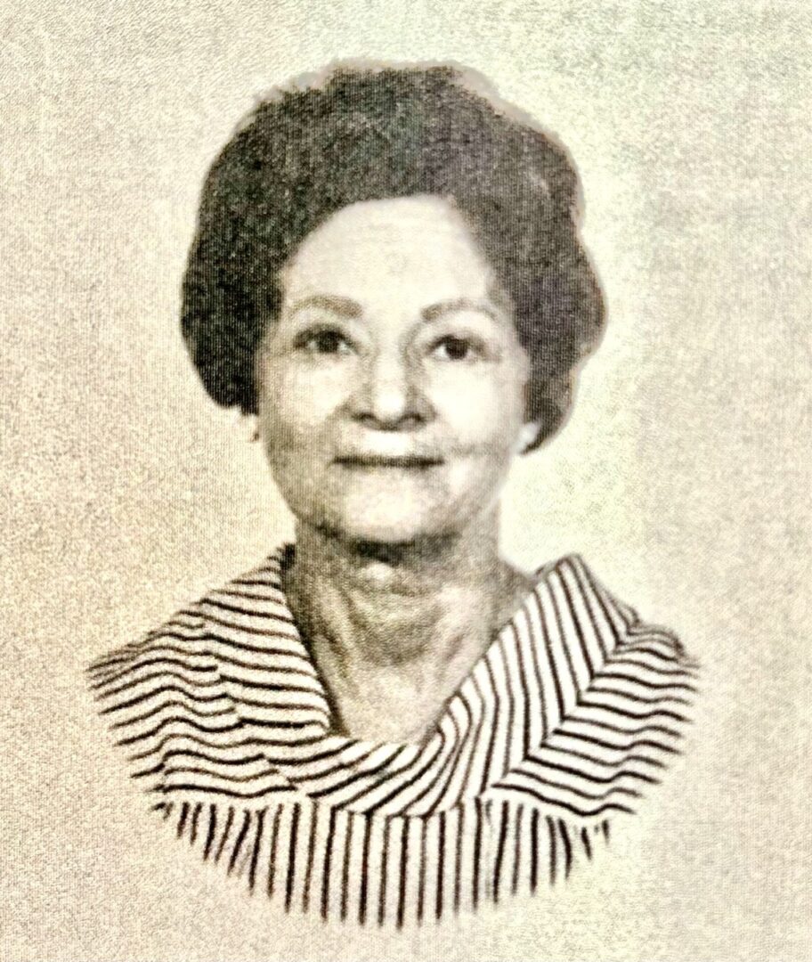 Goldie Berger Knobler, undated passport photo