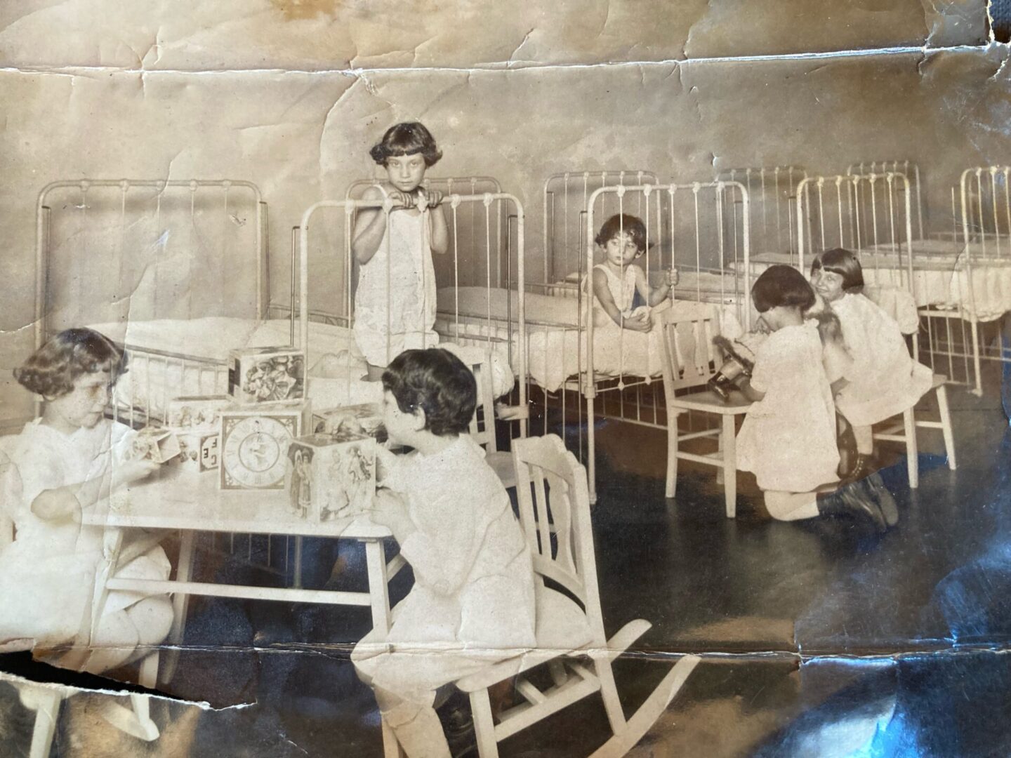 Jewish Orphans' Home nursery, c. 1920