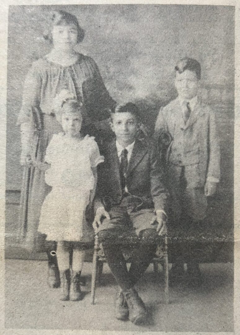 Jacob and Louis Turanski with mother Bella and sister Esther